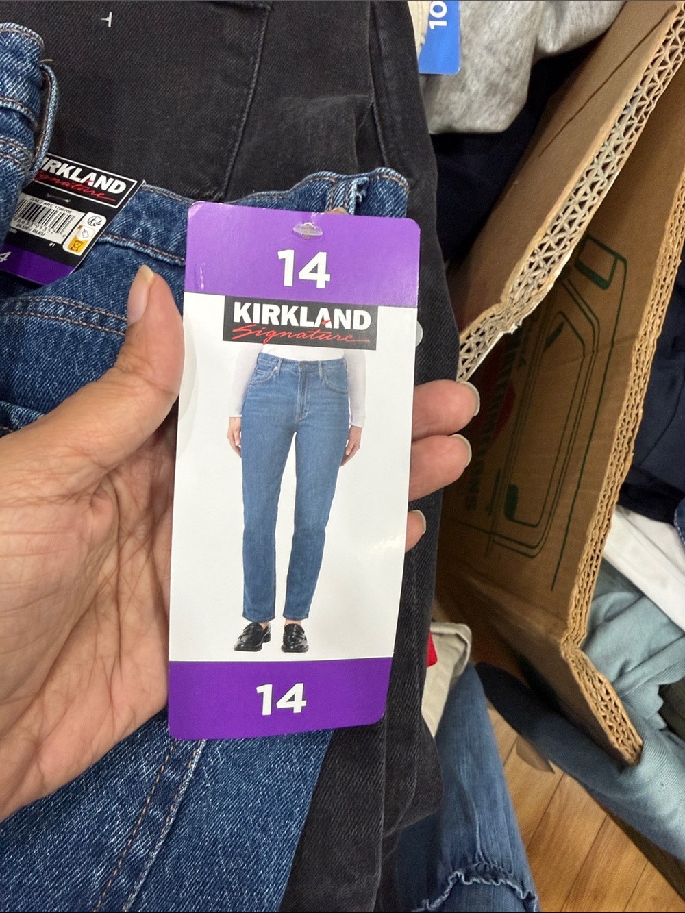 Kirkland Signature Straight Leg Women’s Jeans in Blue
